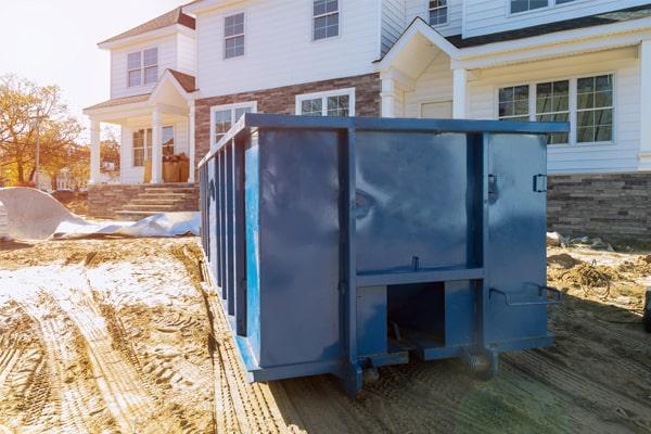 employees at Dumpster Rental of Leesburg